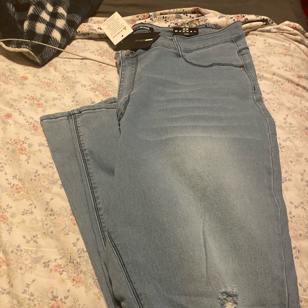 Fashion nova ripped skinny jeans brand new